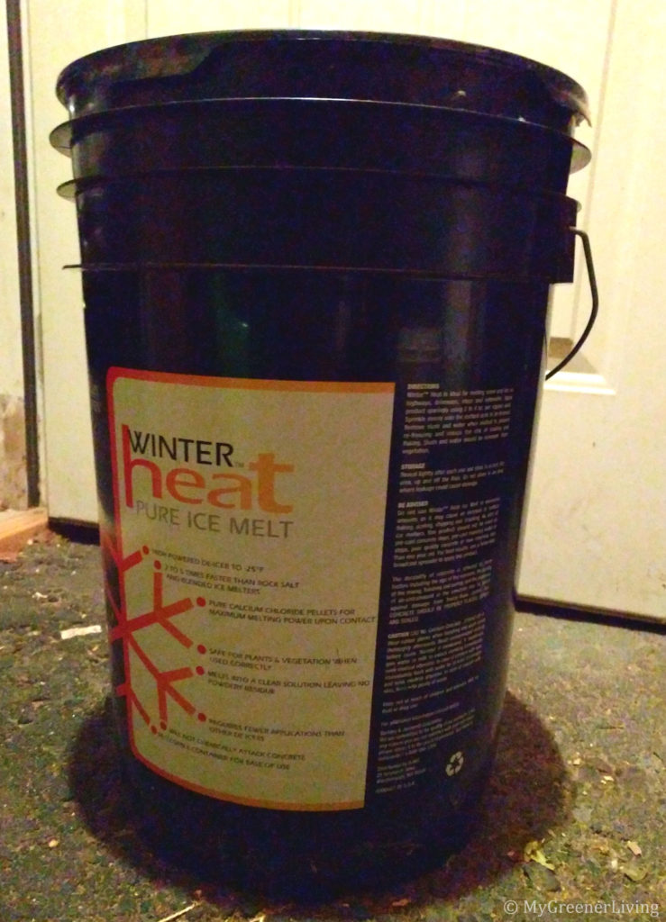 Calcium chloride container